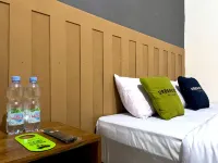 Urbanview de Path House Syariah Boyolali - parking