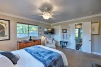 Luxurious Downtown Lodi Apartment in Wine Country!