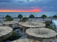 Comfort Suites Hotels in Golem