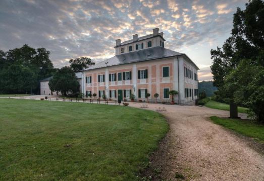 호텔 아담 트루트노프 객실