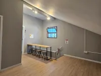 Aerostay Hostel Hotels in Moreira