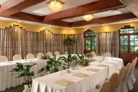 Mahaweli Reach Hotel