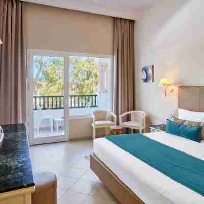 Royal Nozha Rooms
