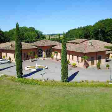 Il Piccolo Castello Hotel Exterior