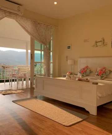 ดีลักซ์บังกะโล