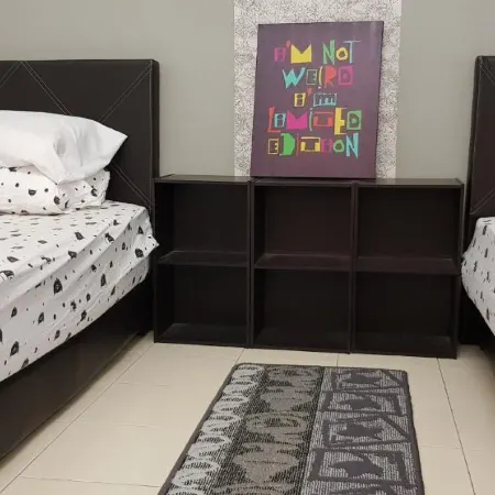 Fahaz Lumut Homestay