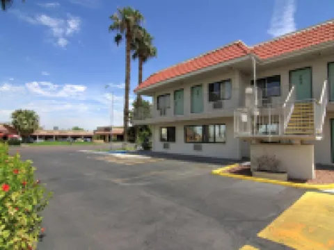 Motel 6 Tempe, AZ - Broadway - ASU Hotels in Tempe