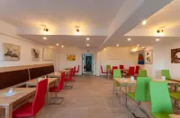 Pension Laubenhof Hotels in Neckenmarkt
