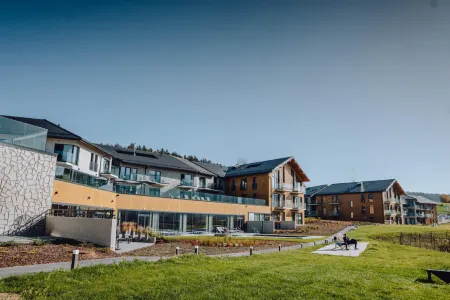Lake Hill Karkonosze Resort & Spa Отели в г. Подгужин