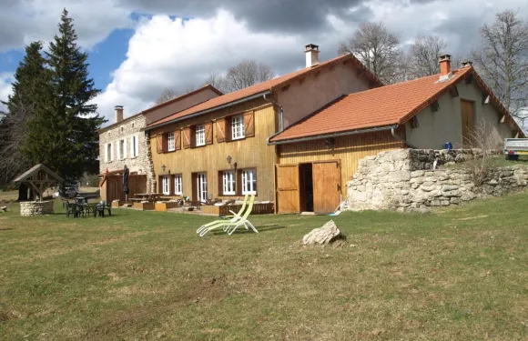 杜馬斯杜塔耶住宿加早餐旅館