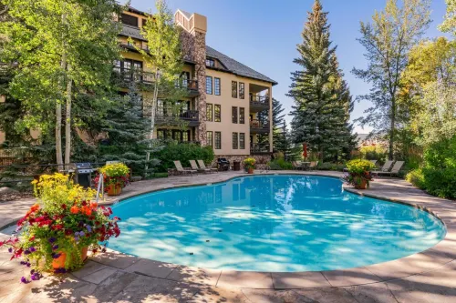 Creekside at Beaver Creek - Parkering