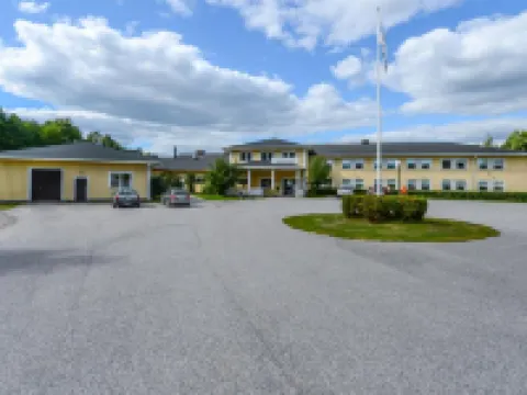 Hotel Sea Front โรงแรมในRaseborg