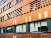 Alberg Pere Tarrés Hotels near محطة لا بونانوفا لسكك إف جي سي الحديدية