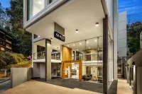 Quest Mounts Bay Road Hotels in Запад Перт