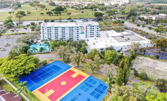 Chateau Mar Golf Resort, Trademark Collection by Wyndham