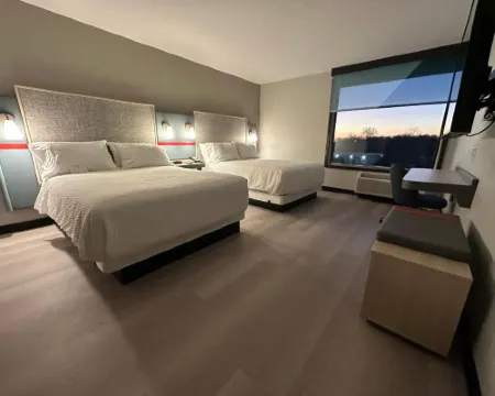 avid hotel FORT WAYNE NORTH by IHG Hotels in Fort wayne