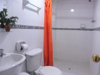 Hostal Los Uros Các khách sạn ở 