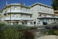 Hotel Gabbiano Hotel dekat Cimitero Monumentale di Rimini