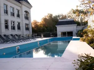 Apart France - Un Dormitorio Con Gim, Piscina y Estacionamiento