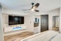 Luxury Prairie Retreat 5 Min from Madison!