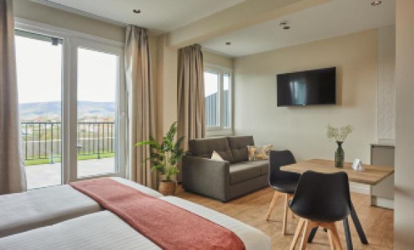 Apartamentos Silken Fontibre Iberia & Spa