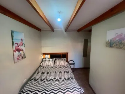 Yaalir Reys Guest House