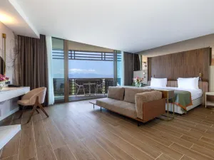 Nirvana Cosmopolitan Hotel - Convention & Sports Center