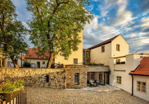 Bellevue Hotel Benešov Hotels in Netvořice