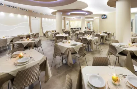 La Perla Отели в г. Aspio Terme