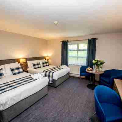 Waterfoot Hotel Rooms