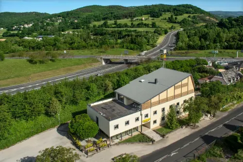 Hotel Eco - A75 Hotels in Les Vignes