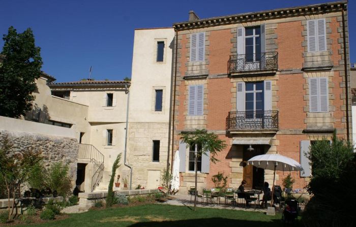 La Maison Rouge d'Uzes B&B