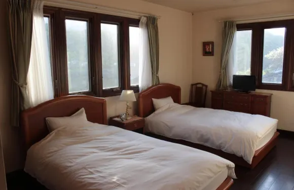 拉伊斯拉博塔塞酒店