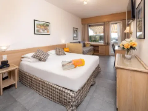 勞林飯店 聖瑪格麗塔－利古雷住宿飯店