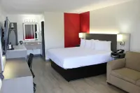 Ramada by Wyndham Harrisonburg Hotel di Ashby