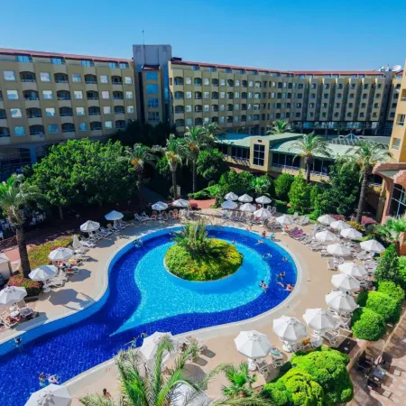 Selectum Family Resort Side