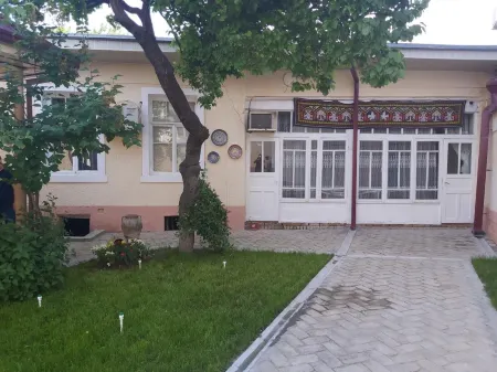 Hotel HAN Отели рядом с достопримечательностью «Обсерватория Мирзо Улугбека»