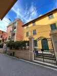 A Pochi Passi Dal Mare by PortofinoVacanze Hotels near Ex Gallerie