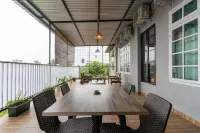 Take Guesthouse 2 Hoteles en Pakuan Baru