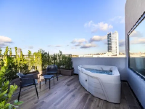 Isabella Suites Hotels in Msida