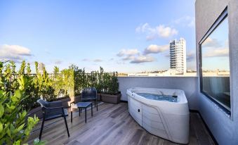 Isabella Suites