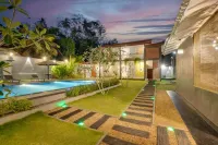 Hasthri Boutique Brown Apartment in Ahangama with pool Near Beach - Pools