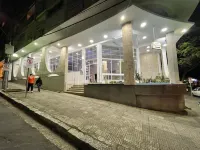 Alvorada Palace Hotel de Poços Hotels near Cable Car