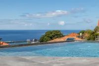 Atlântico Azul - Pools