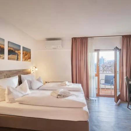 Luna Inn Stuttgart City