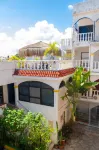 Villa Madre by La Cultura Suites - Hotel Moms - واي فاي