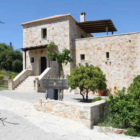 Klymeni Traditional Homes