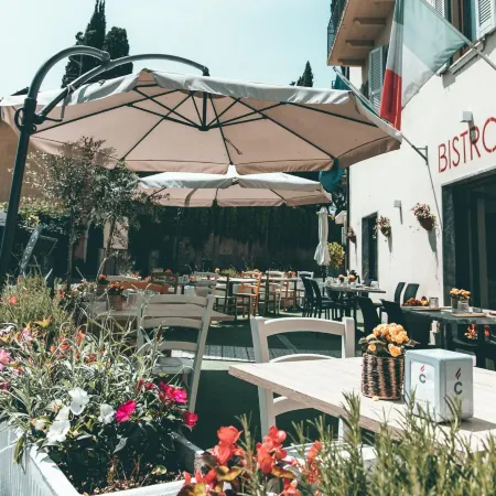 Bike Hotel Touring Gardone Riviera & Wellness