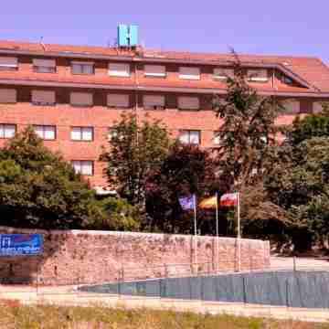 Hotel San Millán Hotel Exterior