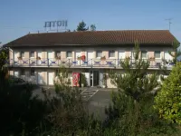 Riv'Hotel Hotel a Vaureilles